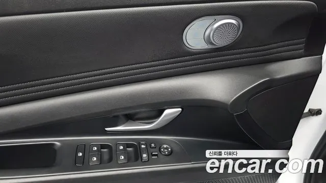 Hyundai AVANTE Avante (CN7) — Фото автомобиля 30