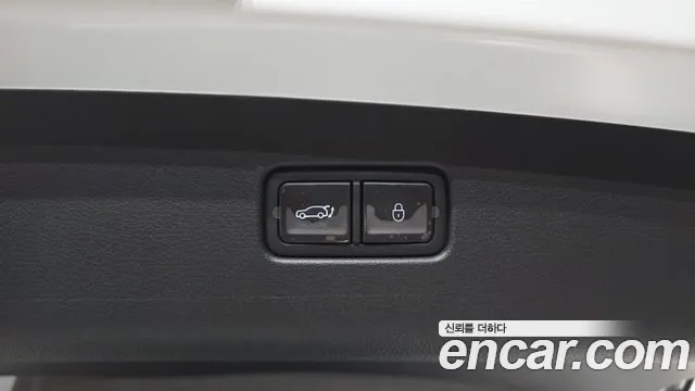 Genesis GV70 — Фото автомобиля 28