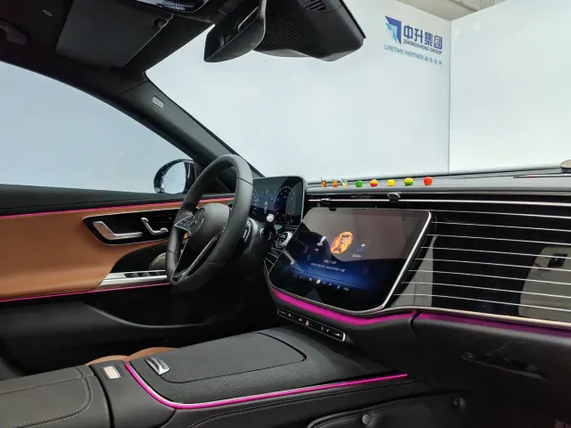 Mercedes-Benz E-Class — Фото автомобиля 15