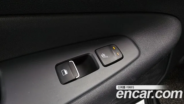 Hyundai Santafe Новый Santa Fe Дизель 2.2 2WD — Фото автомобиля 26