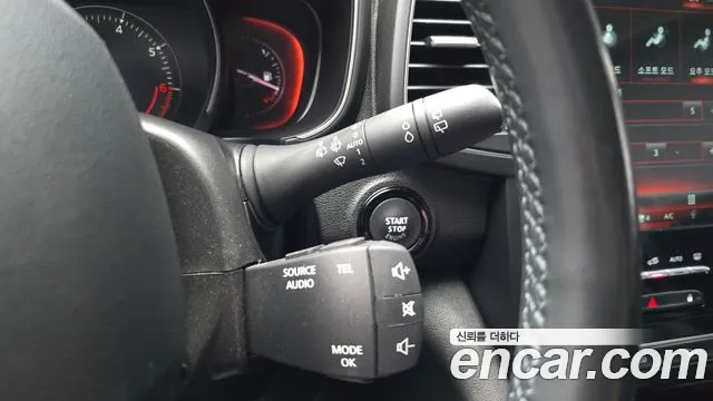 Renault-KoreaSamsung QM6 Новый QM6 2.0 GDe RE Signature 2WD — Фото автомобиля 24