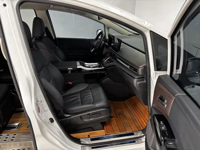 Honda Odyssey — Фото автомобиля 26