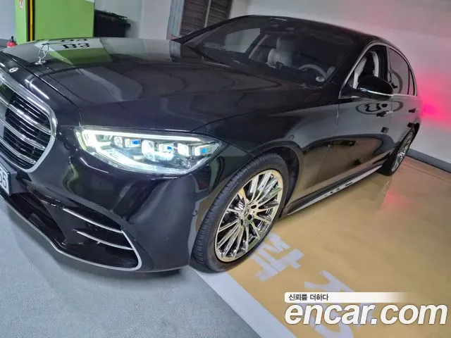 Mercedes-Benz S-Class — Фото автомобиля 15