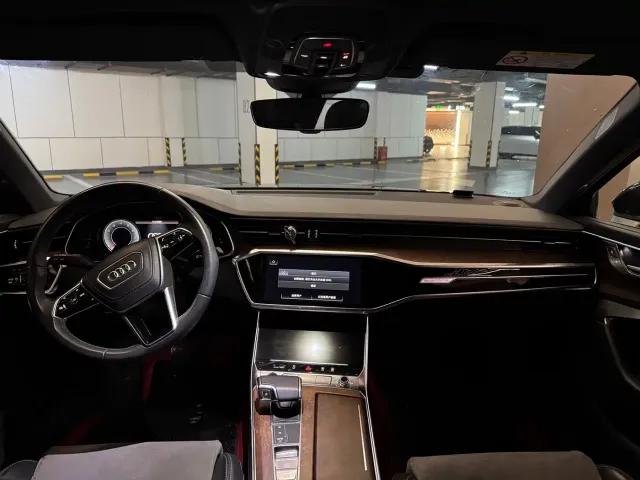 Audi Audi A6L 2023 45 TFSI quattro Premium Dynamic — Фото автомобиля 11