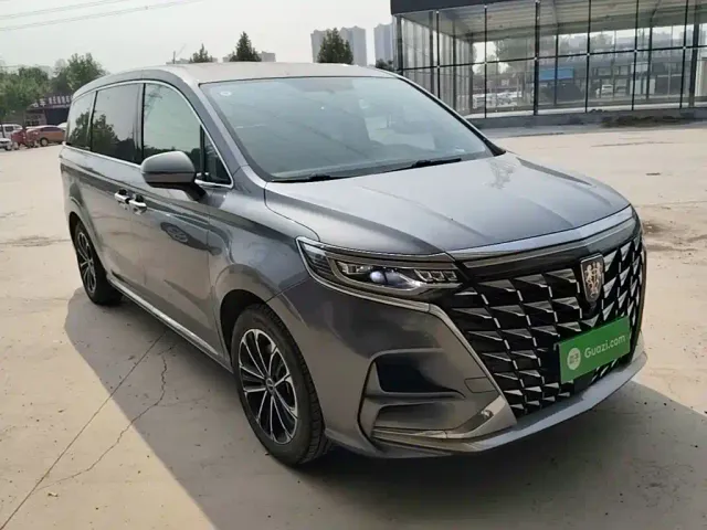 Roewe iMAX8 — Фото автомобиля 3