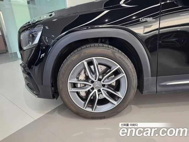 Mercedes-Benz GLB-Class — Фото автомобиля 5