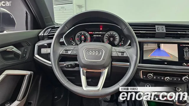 Audi Q3 35 TDI quattro Premium — Фото автомобиля 13