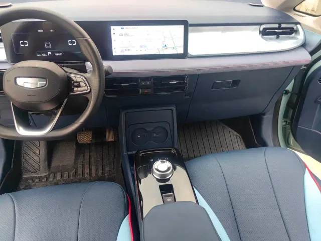 Geely Geometry E Firefly — Фото автомобиля 3