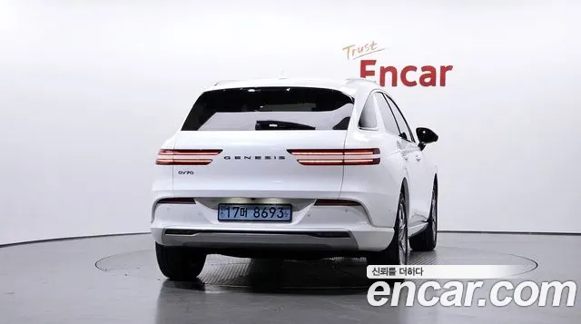 Genesis GV70 Electrified — Фото автомобиля 4