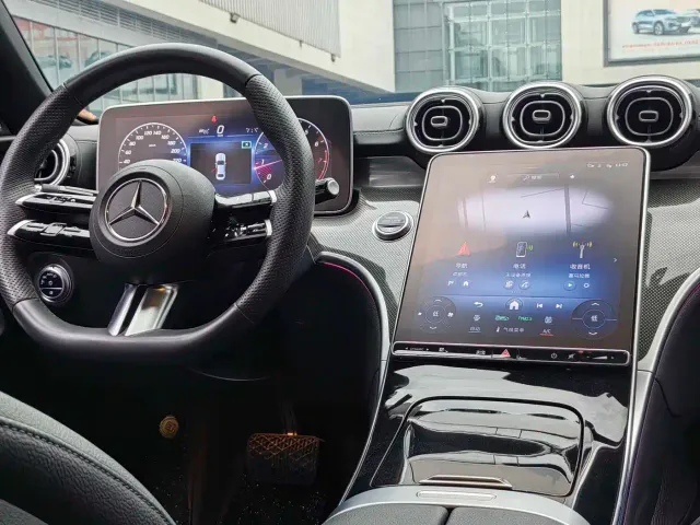 Mercedes-Benz C-Class — Фото автомобиля 16