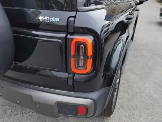 Baojun Yep Plus — Фото автомобиля 7