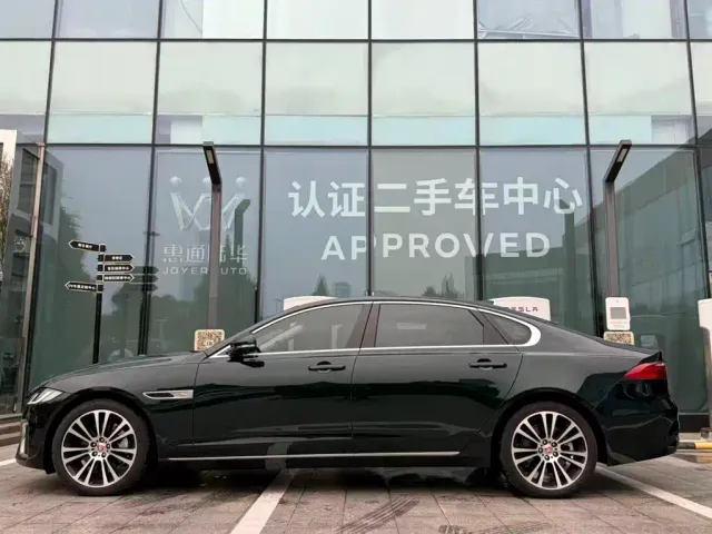 Jaguar XFL — Фото автомобиля 3
