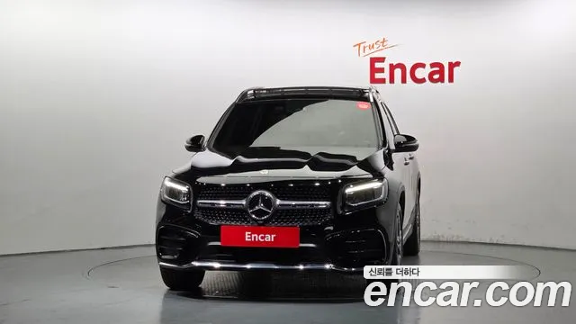 Mercedes-Benz GLB-Class — Фото автомобиля 2