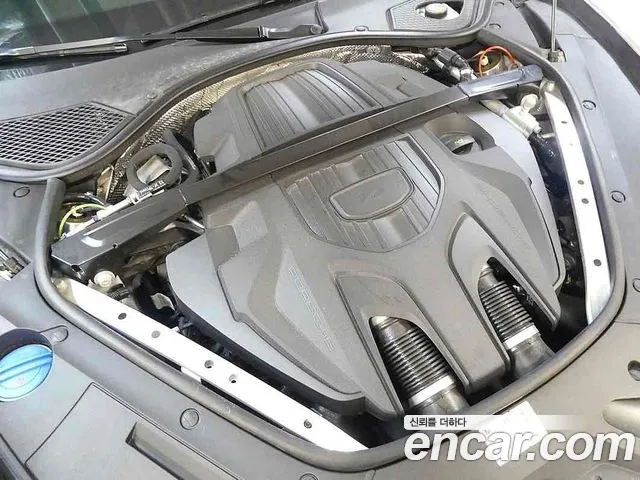 Porsche Panamera — Фото автомобиля 5