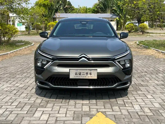 Citroen C5 X — Фото автомобиля 2