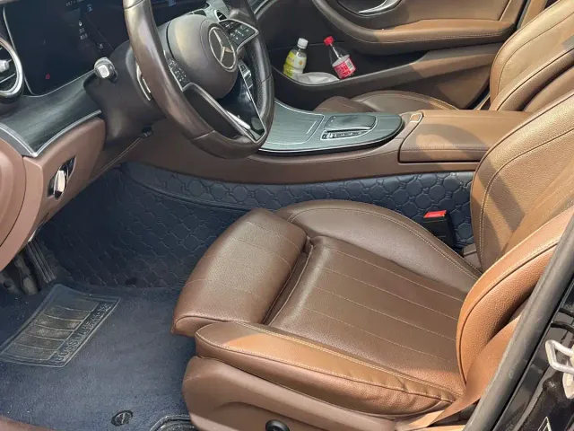 Mercedes-Benz E-Class — Фото автомобиля 6