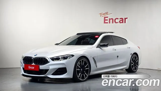 Фотография автомобиля — BMW 8 Series G15