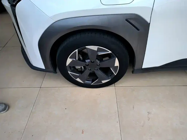 GAC Aion Y — Фото автомобиля 22