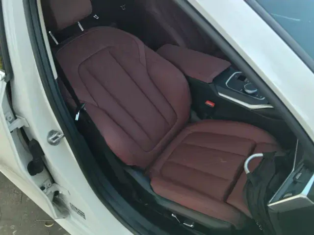 BMW 3 Series — Фото автомобиля 8