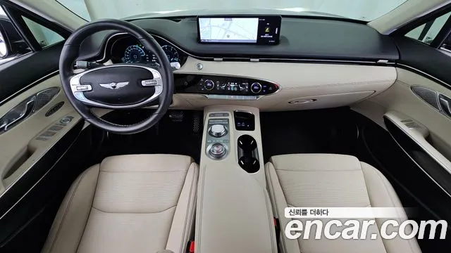 Genesis GV70 — Фото автомобиля 10