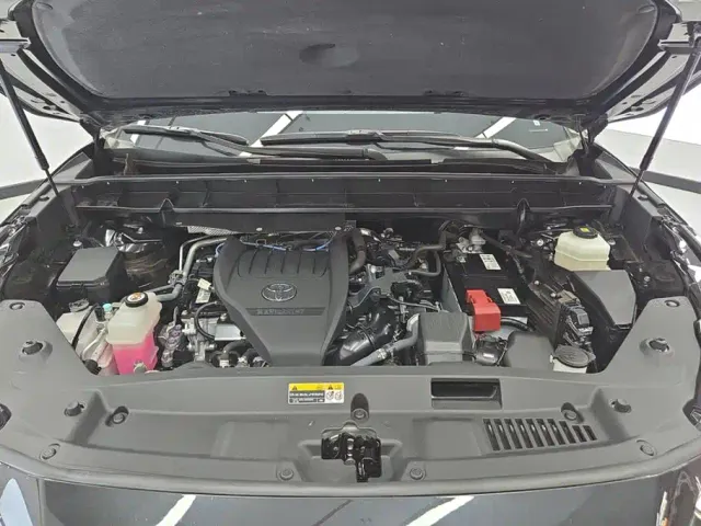 Toyota Highlander — Фото автомобиля 10