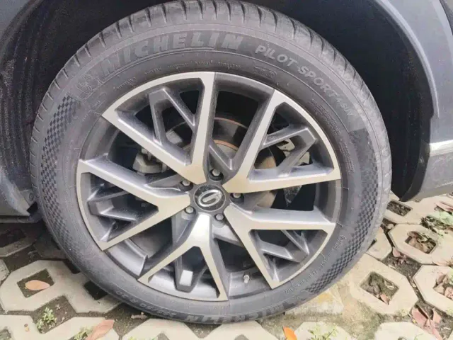 GAC Trumpchi GS8 — Фото автомобиля 6