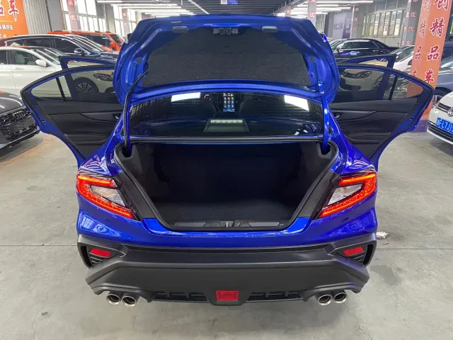 Subaru WRX — Фото автомобиля 13