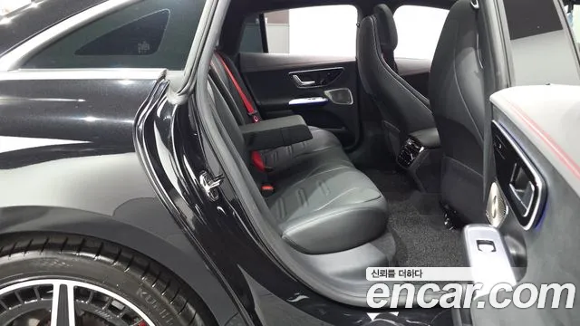 Mercedes-Benz EQE V295 — Фото автомобиля 17