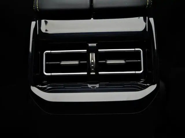 Forthing T5 Evo — Фото автомобиля 16