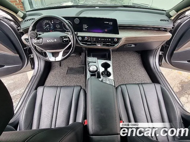 Kia K8 — Фото автомобиля 5