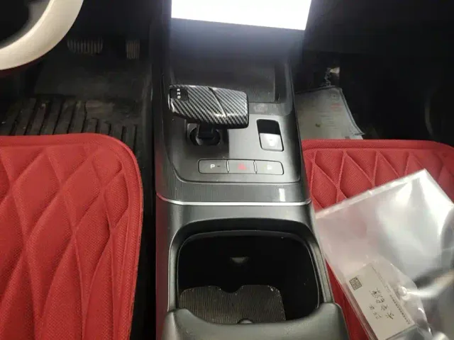 Changan Qiyuan A05 — Фото автомобиля 16