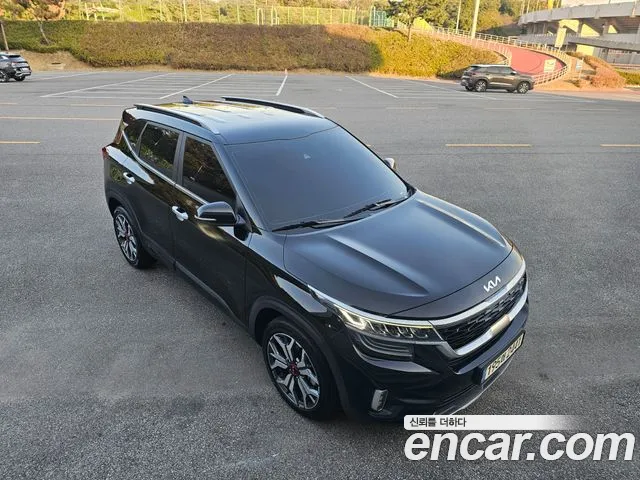 Kia Seltos — Фото автомобиля 7