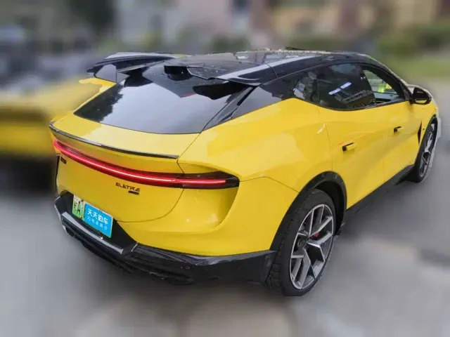 Lotus Eletre — Фото автомобиля 2