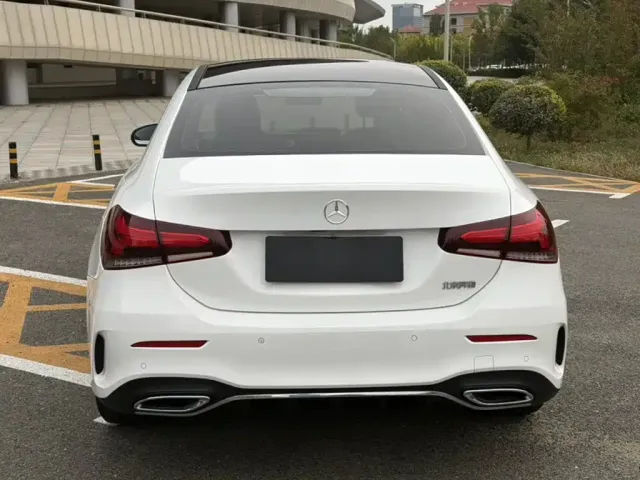Mercedes-Benz A-Class — Фото автомобиля 5