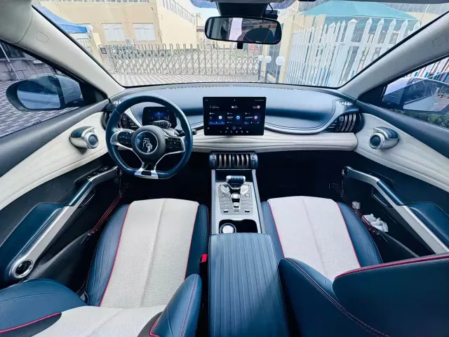 BYD Yuan PLUS — Фото автомобиля 14