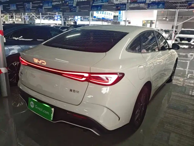 BYD Seal 06 — Фото автомобиля 6