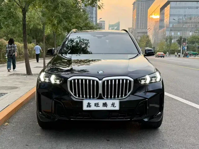BMW X5 — Фото автомобиля 2