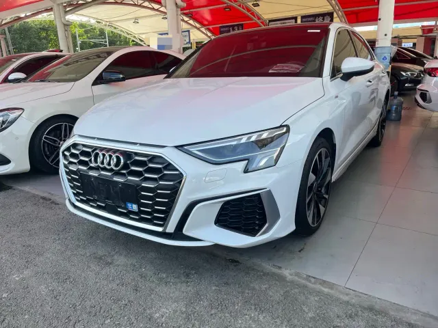 Фотография автомобиля — Audi A3