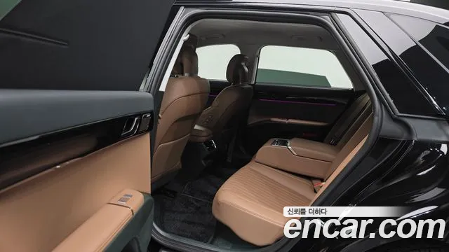 Hyundai Grandeur GN7 — Фото автомобиля 22