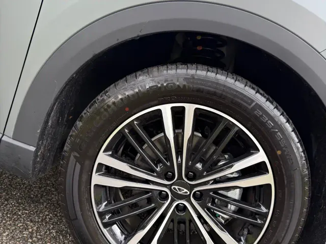 Chery Tiggo 9 — Фото автомобиля 6