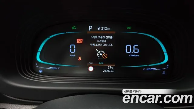 Hyundai Venue — Фото автомобиля 8