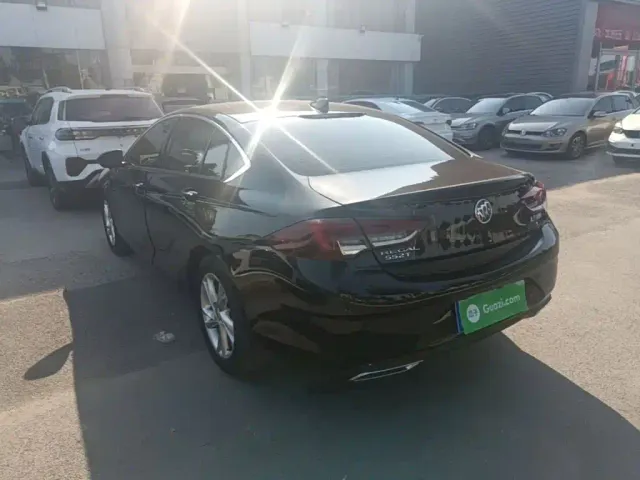 Buick Regal — Фото автомобиля 4