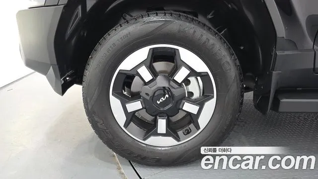 Kia Tasman Tasman 2.5T Бензин 4WD — Фото автомобиля 5