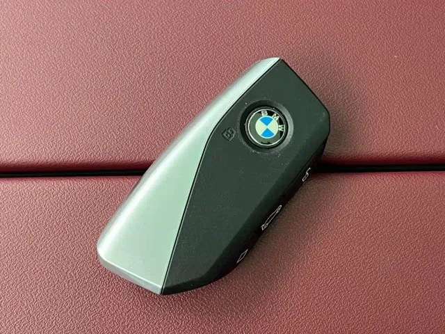 BMW i5 — Фото автомобиля 16