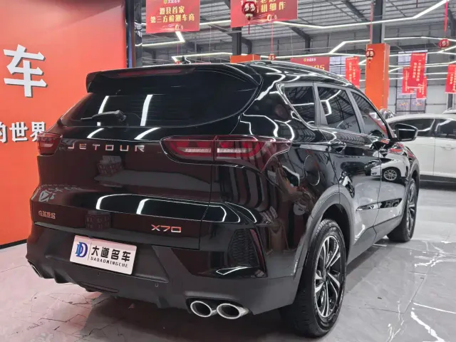 Jetour X70 — Фото автомобиля 4