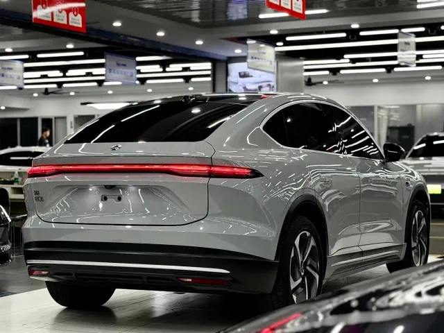Nio EC6 — Фото автомобиля 6