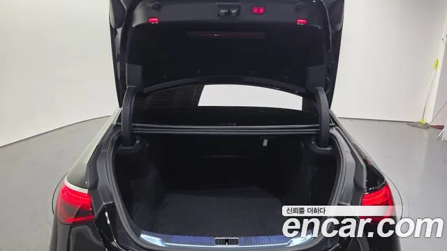 Mercedes-Benz S-Class S-класс W223 — Фото автомобиля 20