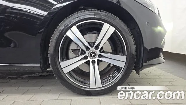 Mercedes-Benz C-Class W206 — Фото автомобиля 6
