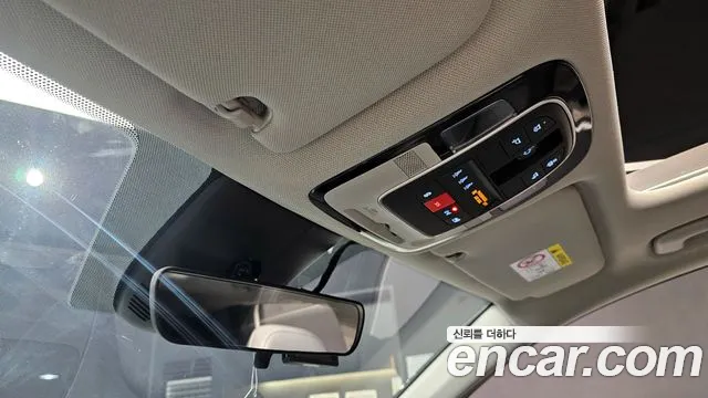 Hyundai Santafe Новый Santa Fe Дизель 2.2 4WD — Фото автомобиля 17