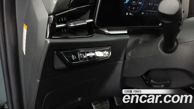 Kia Niro The All New — Фото автомобиля 27
